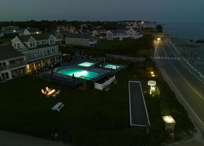 Beachside Village Resort, a VRI resort