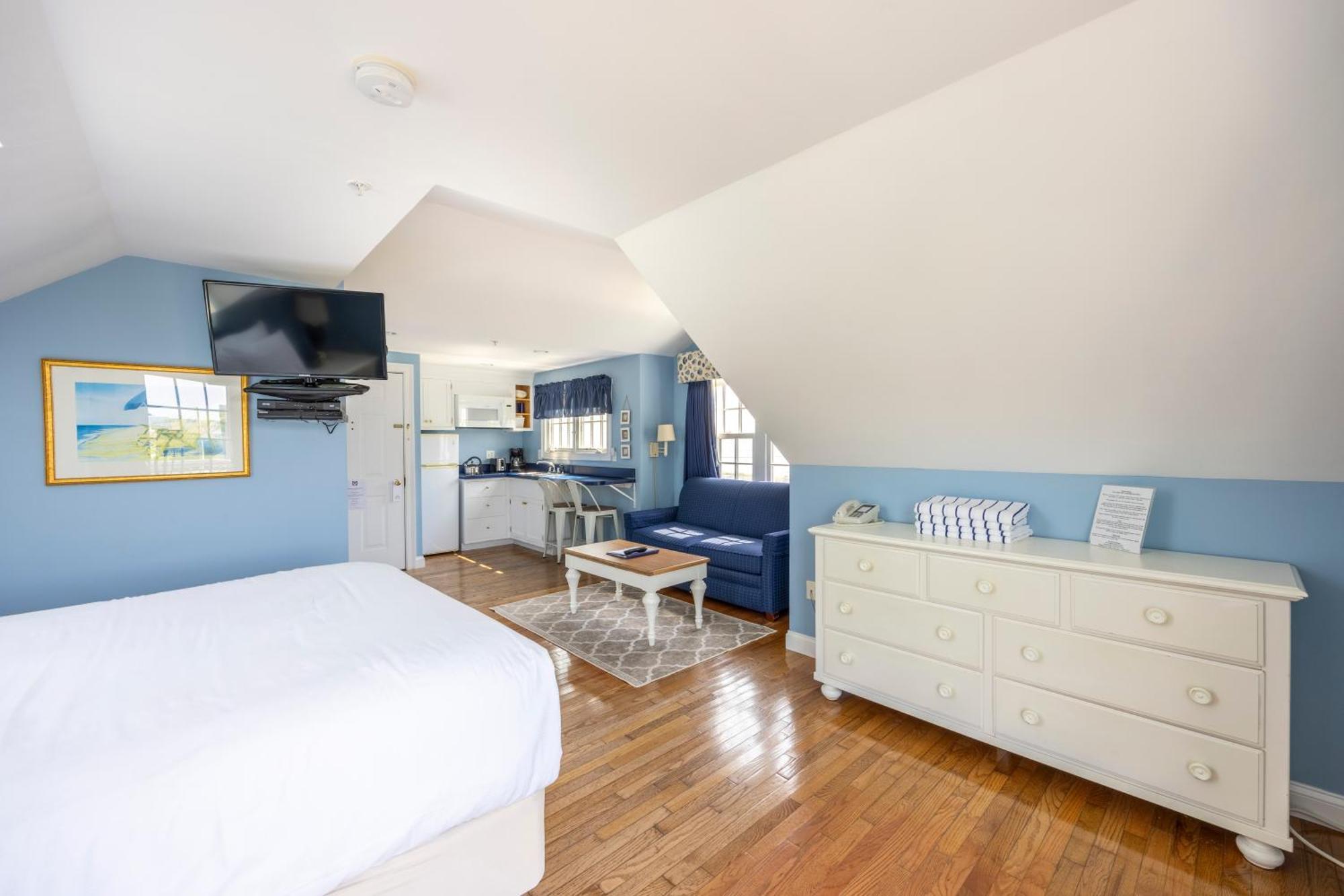 Hotel Beachside Village 3*