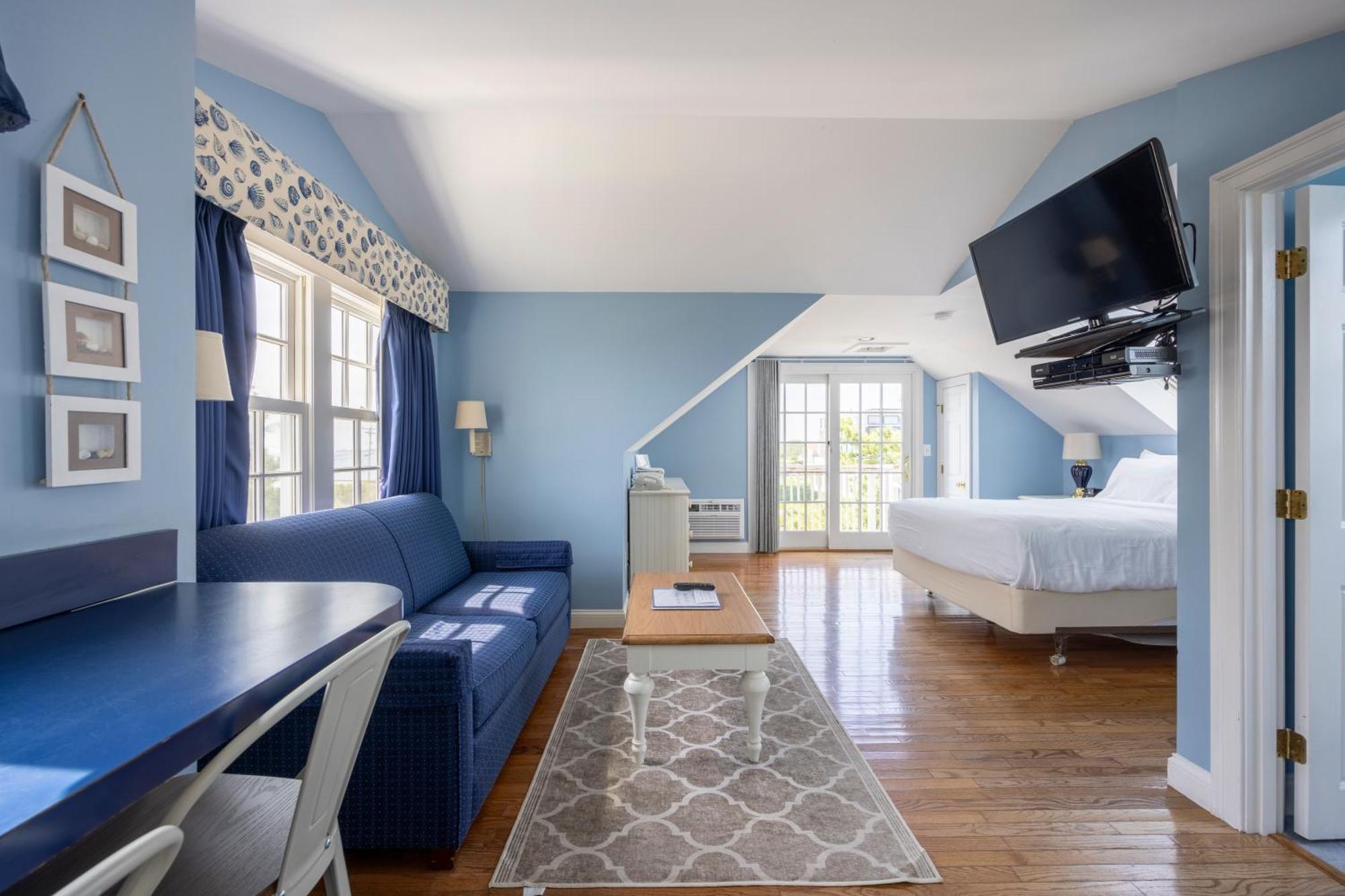Beachside Village Resort, A Vri
