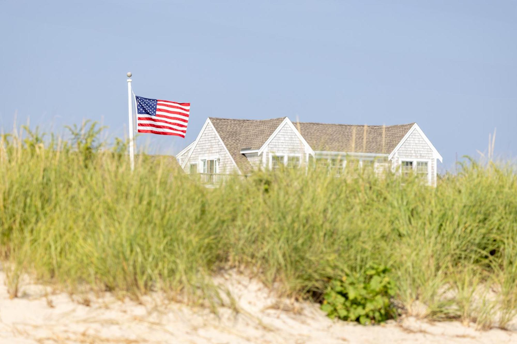 Beachside Village Resort, A Vri