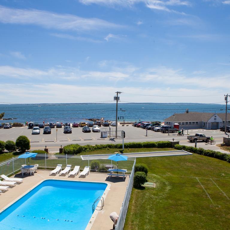 Beachside Village Resort, A Vri